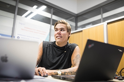 Elvido tähtää räppiyrittäjäksi